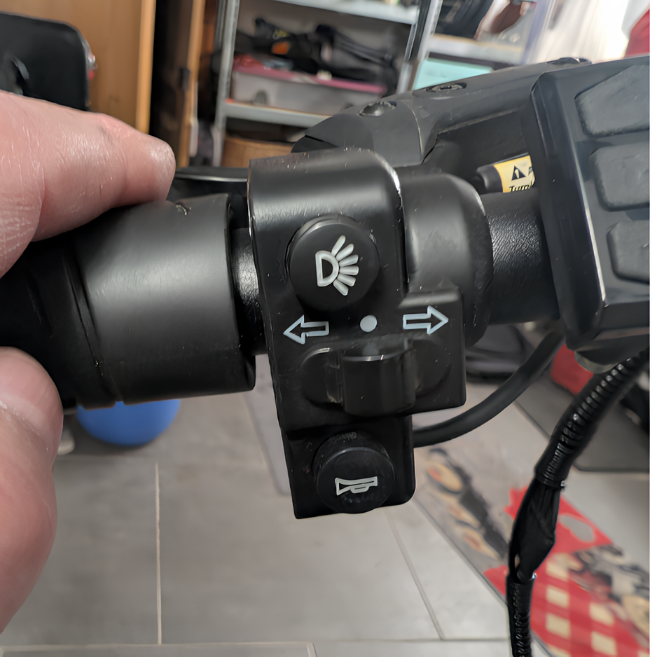 Z20 PLUS tre i en strömbrytare